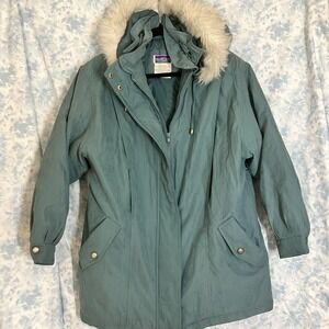 NorthCrest Vintage Coat‎ Parka Womens M Faux Fur Hood Golden Buttons Winter